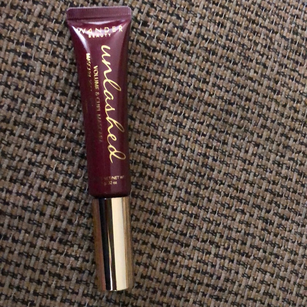 Unlashed -  Volume & Curl Mascara